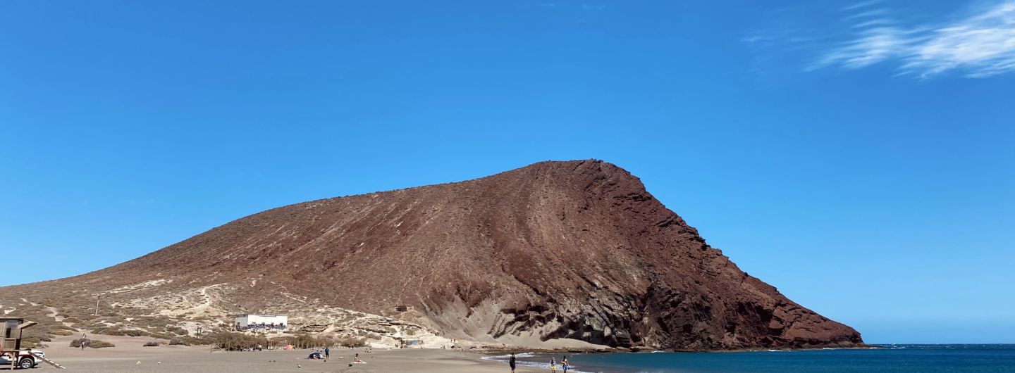 Plaże na Teneryfie - naturalna z jasnym piaskiem